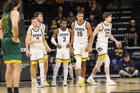 iowa hawkeyes mens basketball tickets